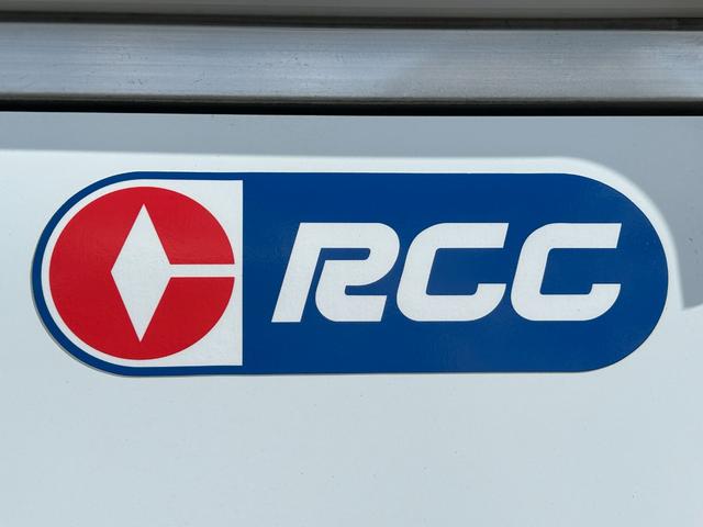 キャリイトラック 冷蔵冷凍車 中温-5℃設定 菱重コールドチェーン2コンプ仕様 菱重コールドチェーン2コンプレッサー冷凍機 薄型エバポレータ 片側スライドドア リヤワンタッチ扉 キーレス PW 助手席エアバッグ ABS 左右90度ストッパー 樹脂製スノコ 庫内ライト 荷箱カギ(41枚目)