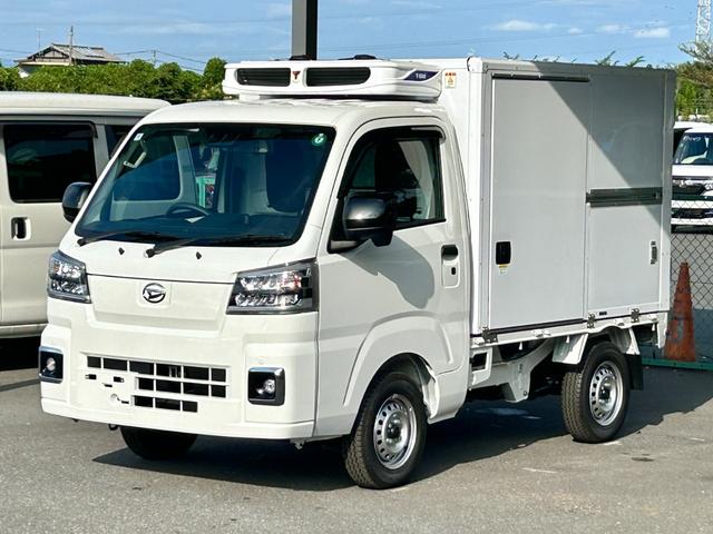 ハイゼットトラック ４ＷＤ　低温冷蔵冷凍車　－２５℃設定　サーマルマスター冷凍機　サーマルマスター２コンプレッサー冷凍機　スーパーカーゴ仕様　スマートアシスト　ＬＥＤパック　省力パック　プッシュスタート　電動格納ミラー　ＥＴＣ　ラッシングレール　床下フック　９０度ストッパー　スノコ（8枚目）