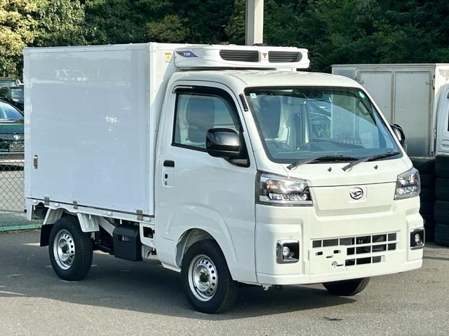 ハイゼットトラック ４ＷＤ　低温冷蔵冷凍車　－２５℃設定　サーマルマスター冷凍機　サーマルマスター２コンプレッサー冷凍機　スーパーカーゴ仕様　スマートアシスト　ＬＥＤパック　省力パック　プッシュスタート　電動格納ミラー　ＥＴＣ　ラッシングレール　床下フック　９０度ストッパー　スノコ（9枚目）