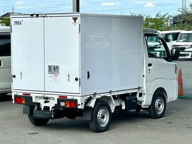 ハイゼットトラック ４ＷＤ　低温冷蔵冷凍車　－２５℃設定　サーマルマスター冷凍機　サーマルマスター２コンプレッサー冷凍機　スーパーカーゴ仕様　スマートアシスト　ＬＥＤパック　省力パック　プッシュスタート　電動格納ミラー　ＥＴＣ　ラッシングレール　床下フック　９０度ストッパー　スノコ（14枚目）