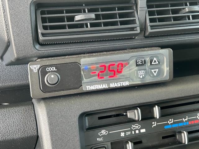 ハイゼットトラック ４ＷＤ　低温冷蔵冷凍車　－２５℃設定　サーマルマスター冷凍機　サーマルマスター２コンプレッサー冷凍機　スーパーカーゴ仕様　スマートアシスト　ＬＥＤパック　省力パック　プッシュスタート　電動格納ミラー　ＥＴＣ　ラッシングレール　床下フック　９０度ストッパー　スノコ（41枚目）