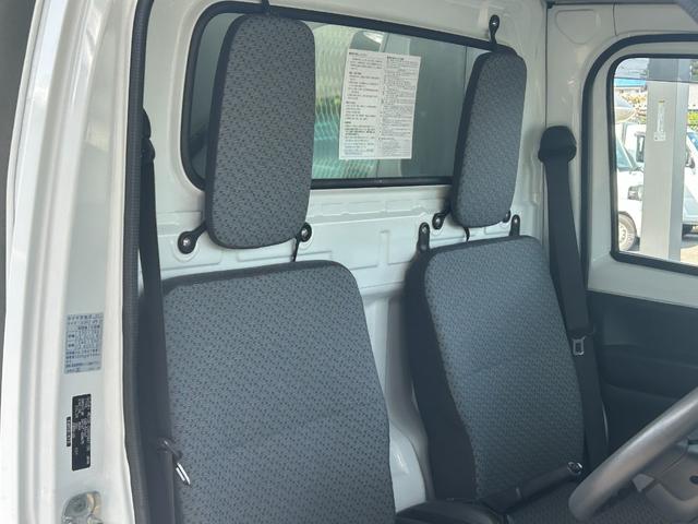 キャリイトラック ４ＷＤ　低温冷蔵冷凍車　－２０℃設定　キャリイ食品シリーズ　片側スライドドア　リヤロックロット扉　キーレス　パワーウィンドウ　バックカメラ　助手席エアバッグ　ＡＢＳ　左右９０度ストッパー　保冷カーテン　スノコ　庫内ライト　荷箱カギ（24枚目）