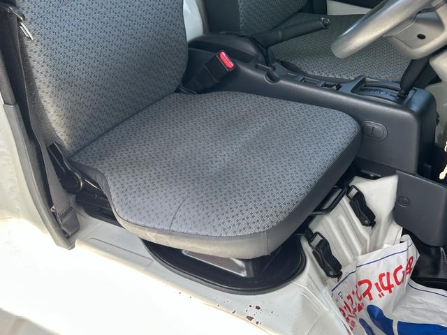 キャリイトラック 4WD 低温冷蔵冷凍車 -20℃設定 キャリイ食品シリーズ サーモキング冷凍機 片側スライドドア リヤロックロッド扉 キーレス PW バックカメラ ETC 助手席エアバッグ ABS 90度ストッパー 保冷カーテン 樹脂製スノコ 庫内ライト(24枚目)