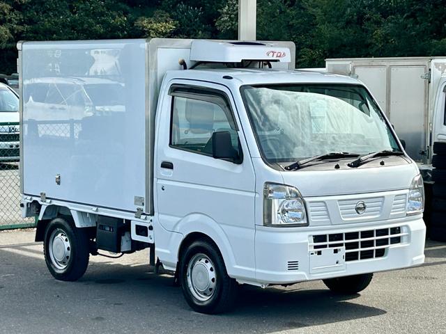 NISSAN NT100CLIPPER TRUCK