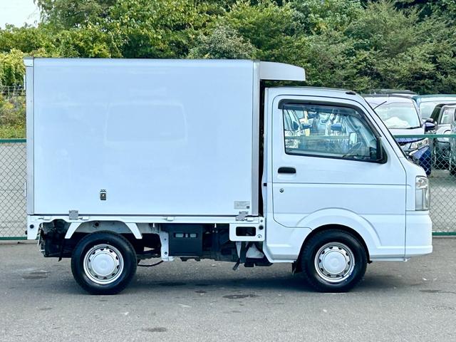 NISSAN NT100CLIPPER TRUCK