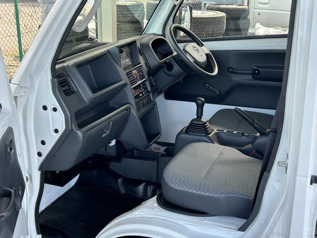NISSAN NT100CLIPPER TRUCK