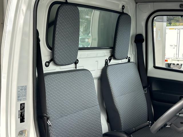 キャリイトラック 2WAY スタンバイ付き冷蔵冷凍車  -5℃設定 スズキ純正 キャリイ食品シリーズ 片側スライドドア リヤワンタッチ扉 外部電源用スタンバイケーブル キーレス パワーウィンドウ バックカメラ ETC ABS 左右90度ストッパー スノコ(24枚目)