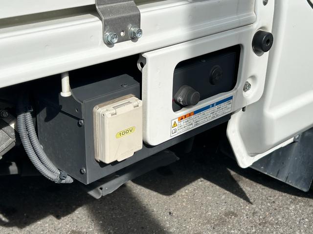 キャリイトラック 2WAY スタンバイ付き冷蔵冷凍車  -5℃設定 スズキ純正 キャリイ食品シリーズ 片側スライドドア リヤワンタッチ扉 外部電源用スタンバイケーブル キーレス パワーウィンドウ バックカメラ ETC ABS 左右90度ストッパー スノコ(47枚目)