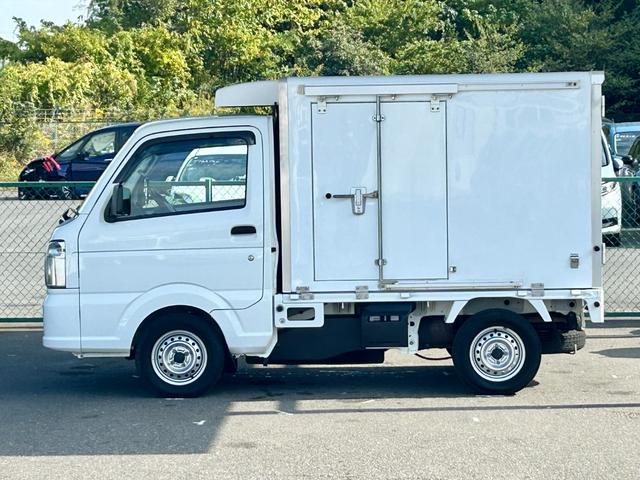 キャリイトラック 中温冷蔵冷凍車 -5℃設定 菱重コールドチェーン2コンプ仕様 菱重コールドチェーン冷凍機 2コンプレッサー仕様 片側スライドドア リヤワンタッチ扉 ETC 助手席エアバッグ ABS 90度ストッパー 樹脂製スノコ 庫内ライト 荷箱カギ(10枚目)