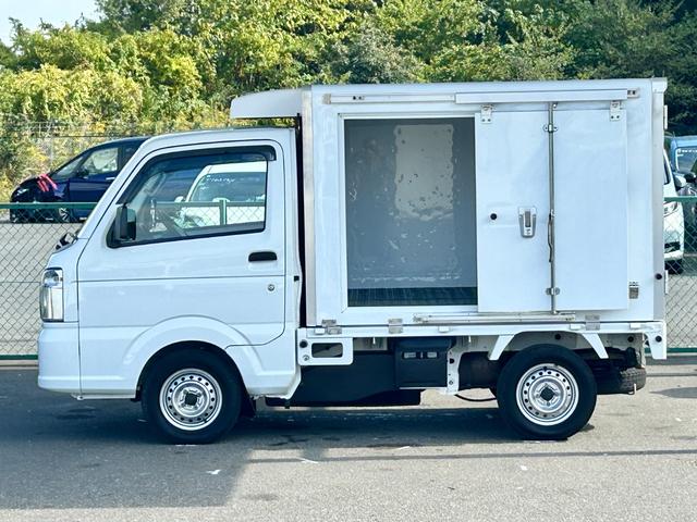 キャリイトラック 中温冷蔵冷凍車 -5℃設定 菱重コールドチェーン2コンプ仕様 菱重コールドチェーン冷凍機 2コンプレッサー仕様 片側スライドドア リヤワンタッチ扉 ETC 助手席エアバッグ ABS 90度ストッパー 樹脂製スノコ 庫内ライト 荷箱カギ(11枚目)