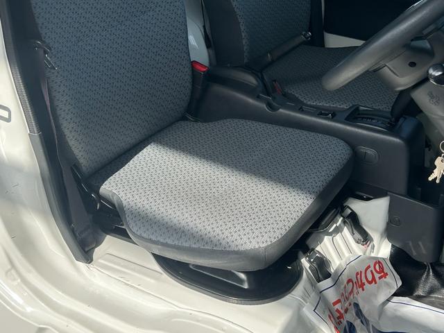 キャリイトラック 中温冷蔵冷凍車 -5℃設定 菱重コールドチェーン2コンプ仕様 菱重コールドチェーン冷凍機 2コンプレッサー仕様 片側スライドドア リヤワンタッチ扉 ETC 助手席エアバッグ ABS 90度ストッパー 樹脂製スノコ 庫内ライト 荷箱カギ(24枚目)