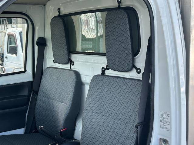 キャリイトラック 中温冷蔵冷凍車 -5℃設定 菱重コールドチェーン2コンプ仕様 菱重コールドチェーン冷凍機 2コンプレッサー仕様 片側スライドドア リヤワンタッチ扉 ETC 助手席エアバッグ ABS 90度ストッパー 樹脂製スノコ 庫内ライト 荷箱カギ(32枚目)