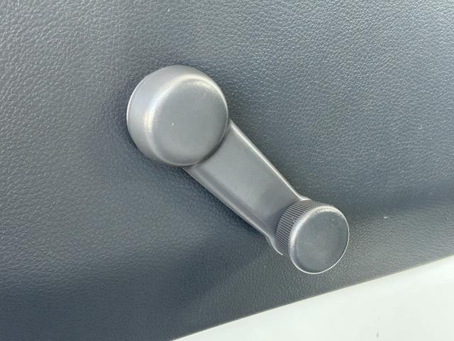 キャリイトラック 中温冷蔵冷凍車 -5℃設定 菱重コールドチェーン2コンプ仕様 菱重コールドチェーン冷凍機 2コンプレッサー仕様 片側スライドドア リヤワンタッチ扉 ETC 助手席エアバッグ ABS 90度ストッパー 樹脂製スノコ 庫内ライト 荷箱カギ(37枚目)