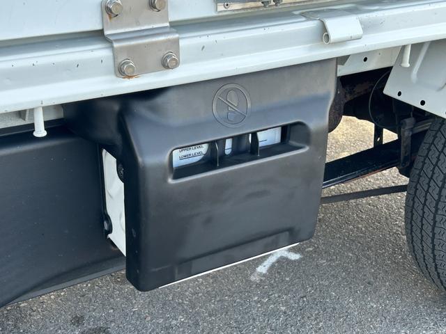 キャリイトラック 中温冷蔵冷凍車 -5℃設定 菱重コールドチェーン2コンプ仕様 菱重コールドチェーン冷凍機 2コンプレッサー仕様 片側スライドドア リヤワンタッチ扉 ETC 助手席エアバッグ ABS 90度ストッパー 樹脂製スノコ 庫内ライト 荷箱カギ(43枚目)