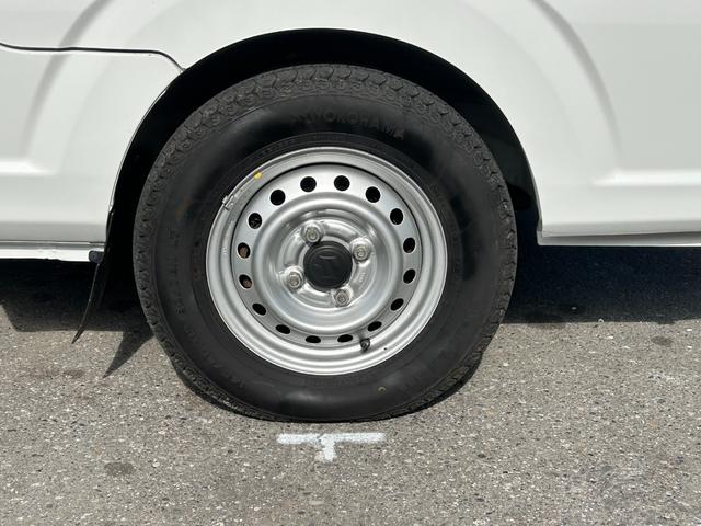 キャリイトラック 中温冷蔵冷凍車 -5℃設定 菱重コールドチェーン2コンプ仕様 菱重コールドチェーン冷凍機 2コンプレッサー仕様 片側スライドドア リヤワンタッチ扉 ETC 助手席エアバッグ ABS 90度ストッパー 樹脂製スノコ 庫内ライト 荷箱カギ(48枚目)