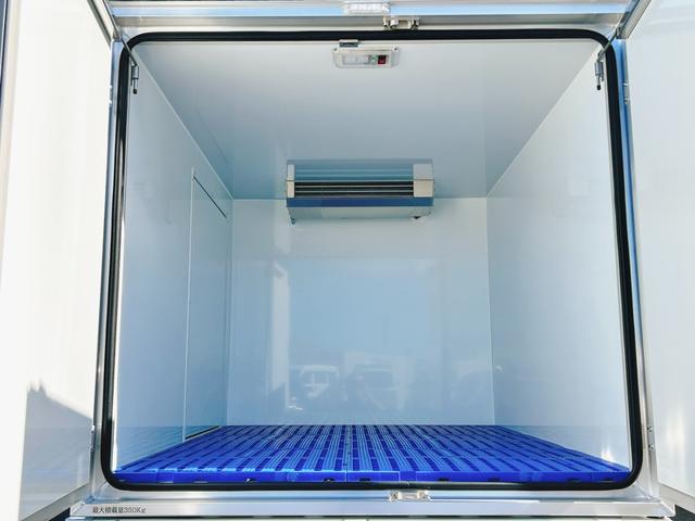 ハイゼットトラック スタンバイ付き冷蔵冷凍車 中温-5℃設定 2コンプ仕様 エレクール 2コンプレッサー仕様 片側スライドドア 外部電源用スタンバイケーブル スマートキー スマートアシスト プッシュスタート PW 障害物センサー 電動格納ミラー 左右90度ストッパー(16枚目)