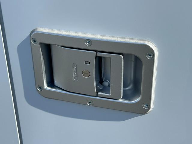 ハイゼットトラック スタンバイ付き冷蔵冷凍車 中温-5℃設定 2コンプ仕様 エレクール 2コンプレッサー仕様 片側スライドドア 外部電源用スタンバイケーブル スマートキー スマートアシスト プッシュスタート PW 障害物センサー 電動格納ミラー 左右90度ストッパー(44枚目)