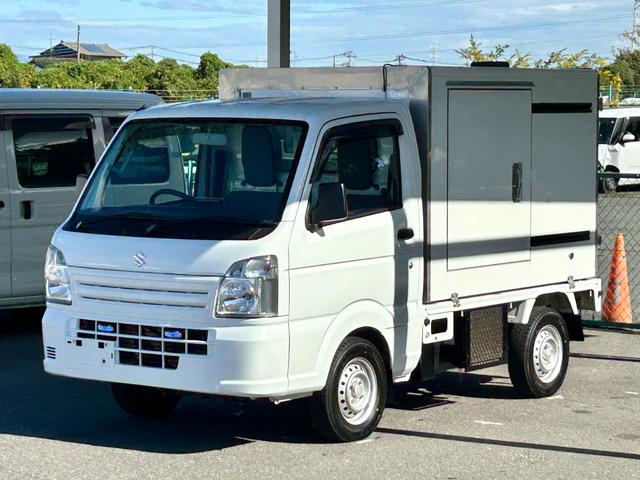 キャリイトラック ４ＷＤ　低温冷蔵冷凍車　－２０℃設定　キャリイ食品シリーズ　片側スライドドア　リヤロックロッド扉　キーレス　パワーウィンドウ　バックカメラ　助手席エアバッグ　ＡＢＳ　スノコ　９０度ストッパー　保冷カーテン　庫内ライト　荷箱カギ（8枚目）