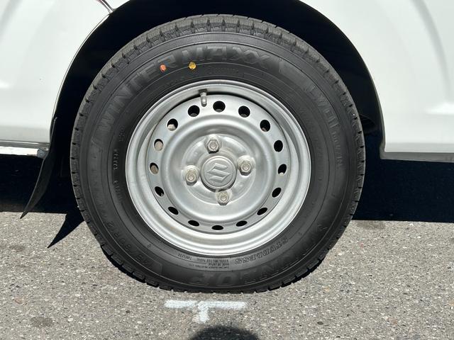 キャリイトラック ４ＷＤ　低温冷蔵冷凍車　－２０℃設定　キャリイ食品シリーズ　片側スライドドア　リヤロックロッド扉　キーレス　パワーウィンドウ　バックカメラ　助手席エアバッグ　ＡＢＳ　スノコ　９０度ストッパー　保冷カーテン　庫内ライト　荷箱カギ（51枚目）