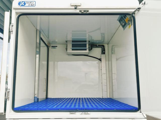 ハイゼットトラック FRP中温冷蔵冷凍車 -7℃設定 デンソー冷凍機 片側スライドドア リヤワンタッチ扉 バックカメラ 助手席エアバッグ ABS 90度ストッパー 樹脂製スノコ 庫内ライト 荷箱カギ(6枚目)