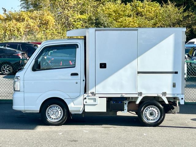 キャリイトラック 低温冷蔵冷凍車　－３０℃設定　　薄箱５０ｍｍ　菱重コールドチェーン冷凍機　２コンプレッサー仕様　片側スライドドア　リヤワンタッチ扉　ＥＴＣ　助手席エアバッグ　ＡＢＳ　左右９０度ストッパー　保冷カーテン　樹脂製スノコ　庫内ライト　荷箱カギ（10枚目）
