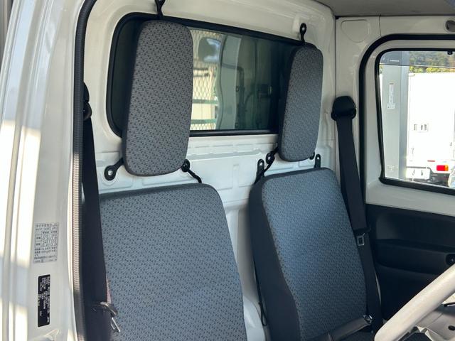 キャリイトラック 低温冷蔵冷凍車　－３０℃設定　　薄箱５０ｍｍ　菱重コールドチェーン冷凍機　２コンプレッサー仕様　片側スライドドア　リヤワンタッチ扉　ＥＴＣ　助手席エアバッグ　ＡＢＳ　左右９０度ストッパー　保冷カーテン　樹脂製スノコ　庫内ライト　荷箱カギ（24枚目）