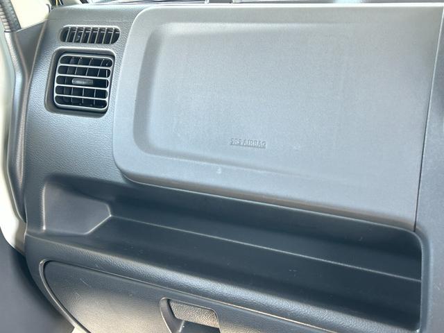 キャリイトラック 低温冷蔵冷凍車　－３０℃設定　　薄箱５０ｍｍ　菱重コールドチェーン冷凍機　２コンプレッサー仕様　片側スライドドア　リヤワンタッチ扉　ＥＴＣ　助手席エアバッグ　ＡＢＳ　左右９０度ストッパー　保冷カーテン　樹脂製スノコ　庫内ライト　荷箱カギ（28枚目）