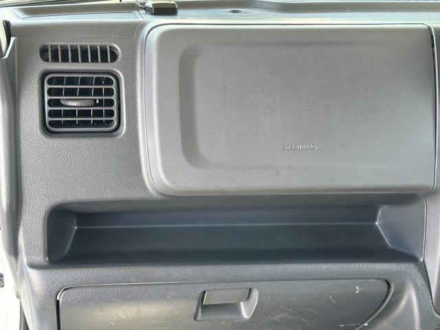 キャリイトラック 低温冷蔵冷凍車　－３０℃設定　　薄箱５０ｍｍ　菱重コールドチェーン冷凍機　２コンプレッサー仕様　片側スライドドア　リヤワンタッチ扉　ＥＴＣ　助手席エアバッグ　ＡＢＳ　左右９０度ストッパー　保冷カーテン　樹脂製スノコ　庫内ライト　荷箱カギ（37枚目）