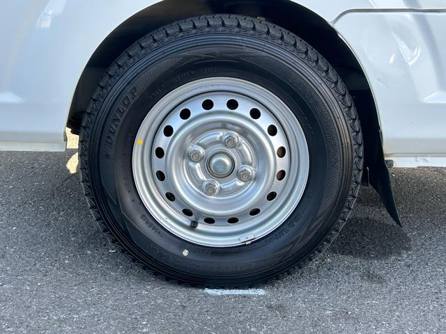 キャリイトラック 低温冷蔵冷凍車　－３０℃設定　　薄箱５０ｍｍ　菱重コールドチェーン冷凍機　２コンプレッサー仕様　片側スライドドア　リヤワンタッチ扉　ＥＴＣ　助手席エアバッグ　ＡＢＳ　左右９０度ストッパー　保冷カーテン　樹脂製スノコ　庫内ライト　荷箱カギ（46枚目）