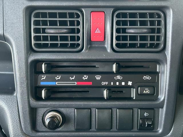 キャリイトラック 低温冷蔵冷凍車　－２０℃設定　キャリイ食品シリーズ　片側ドア　キャリイ食品シリーズ　サーモキング冷凍機　片側スライドドア　リヤロックロッド扉　キーレス　パワーウィンドウ　ＥＴＣ　スノコ　庫内ライト　荷箱カギ（33枚目）