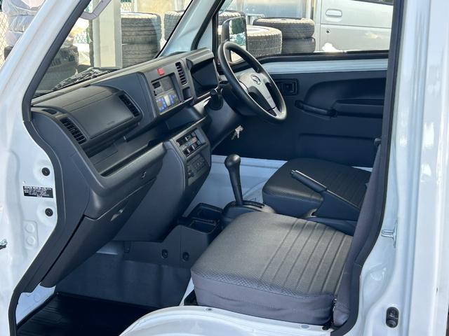 ハイゼットトラック 4WD FRP中温冷蔵冷凍車 -7℃設定 デンソー冷凍機 片側スライドドア リヤワンタッチ扉 スマートアシスト 障害物センサー 90度ストッパー 樹脂製スノコ 庫内ライト 荷箱カギ(32枚目)