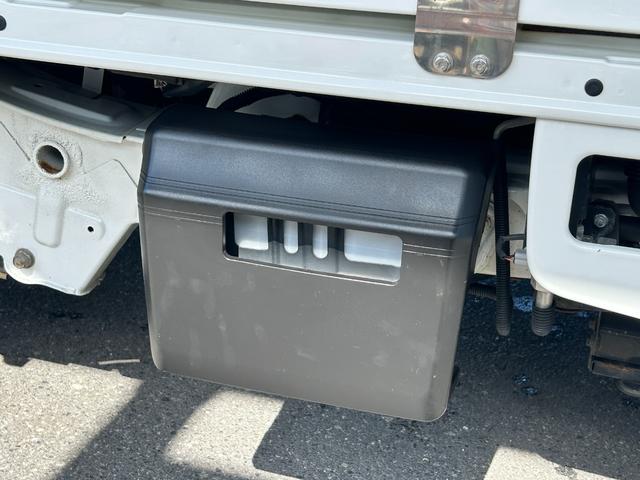 ハイゼットトラック 4WD FRP中温冷蔵冷凍車 -7℃設定 デンソー冷凍機 片側スライドドア リヤワンタッチ扉 スマートアシスト 障害物センサー 90度ストッパー 樹脂製スノコ 庫内ライト 荷箱カギ(45枚目)