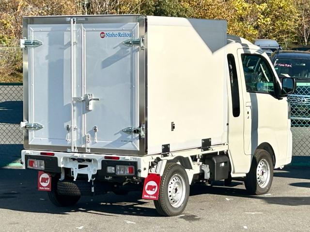 ハイゼットトラック ジャンボエクストラ 4WD 低温冷蔵冷凍車 -25℃設定 日章冷凍2コンプレッサー冷凍機 薄型エバポレータ 片側ドア リヤロックロッド扉 スマートキー PW スマアシ 電動格納ミラー 障害物センサー レーンキープアシスト(5枚目)
