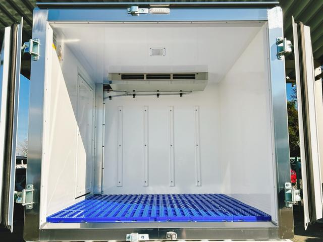 ハイゼットトラック ジャンボエクストラ 4WD 低温冷蔵冷凍車 -25℃設定 日章冷凍2コンプレッサー冷凍機 薄型エバポレータ 片側ドア リヤロックロッド扉 スマートキー PW スマアシ 電動格納ミラー 障害物センサー レーンキープアシスト(6枚目)