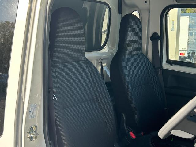 ハイゼットトラック ジャンボエクストラ 4WD 低温冷蔵冷凍車 -25℃設定 日章冷凍2コンプレッサー冷凍機 薄型エバポレータ 片側ドア リヤロックロッド扉 スマートキー PW スマアシ 電動格納ミラー 障害物センサー レーンキープアシスト(24枚目)