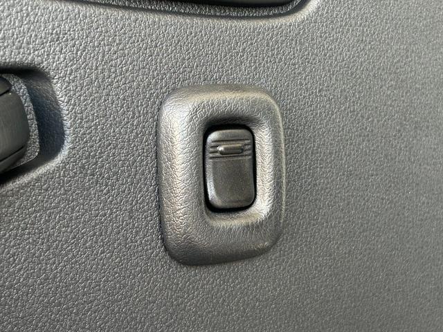 ハイゼットトラック ジャンボエクストラ 4WD 低温冷蔵冷凍車 -25℃設定 日章冷凍2コンプレッサー冷凍機 薄型エバポレータ 片側ドア リヤロックロッド扉 スマートキー PW スマアシ 電動格納ミラー 障害物センサー レーンキープアシスト(41枚目)