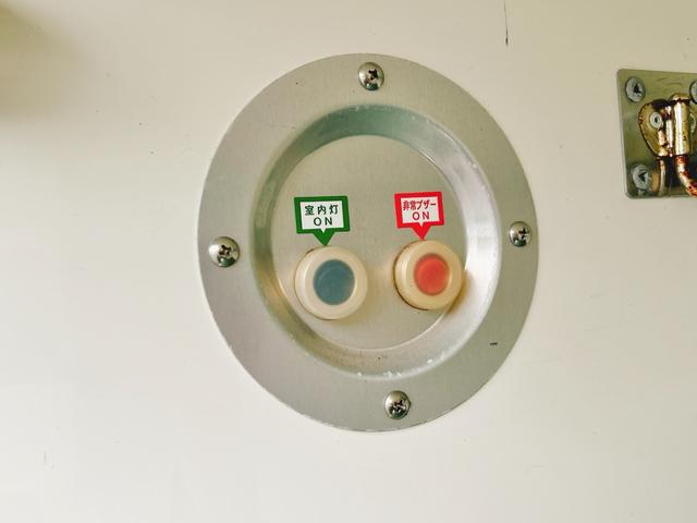 ハイゼットトラック 冷蔵冷凍車 中温-5℃設定 日章冷凍2コンプレッサー冷凍機 片側スライドドア リヤロックロッド扉 ABS 90度ストッパー 樹脂製スノコ 庫内ライト 荷箱カギ(20枚目)