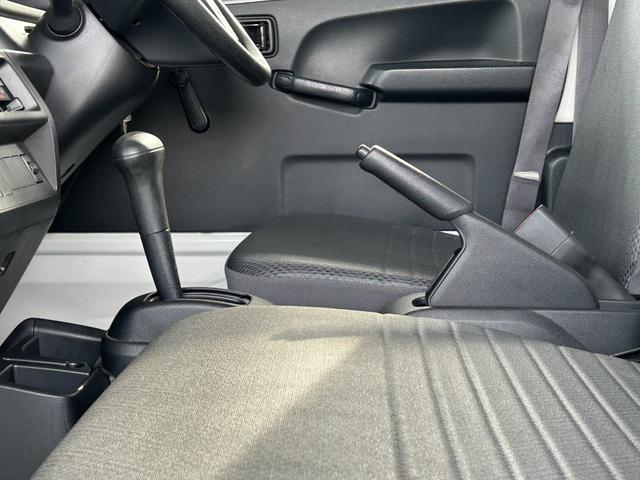 ハイゼットトラック 冷蔵冷凍車 中温-5℃設定 日章冷凍2コンプレッサー冷凍機 片側スライドドア リヤロックロッド扉 ABS 90度ストッパー 樹脂製スノコ 庫内ライト 荷箱カギ(38枚目)