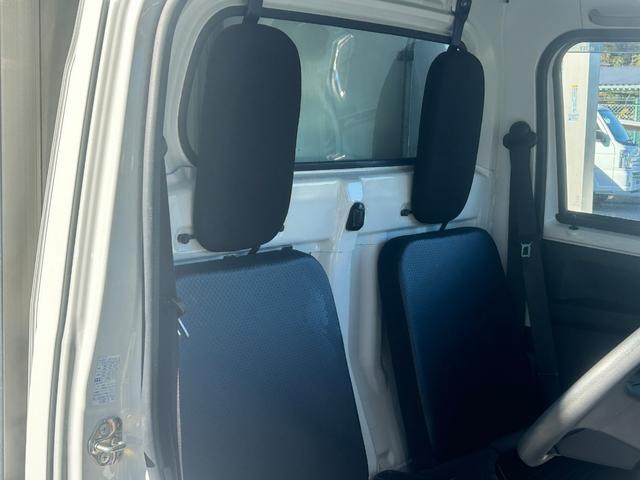 ハイゼットトラック スタンバイ付き低温冷蔵冷凍車 -20℃設定 2コンプ仕様 エレクール2コンプレッサー仕様 片側スライドドア 外部電源用スタンバイケーブル スマートアシスト スマートキー プッシュスタート 電動格納ミラー PW ETC 90度ストッパー 樹脂製スノコ(24枚目)