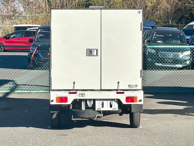 キャリイトラック 冷蔵冷凍車 中温‐5℃設定 キャリイ食品シリーズ スズキ純正 キャリイ食品シリーズ 片側スライドドア リヤワンタッチ扉 キーレス パワーウィンドウ ETC 助手席エアバッグ ABS スノコ 庫内ライト 荷箱カギ(13枚目)