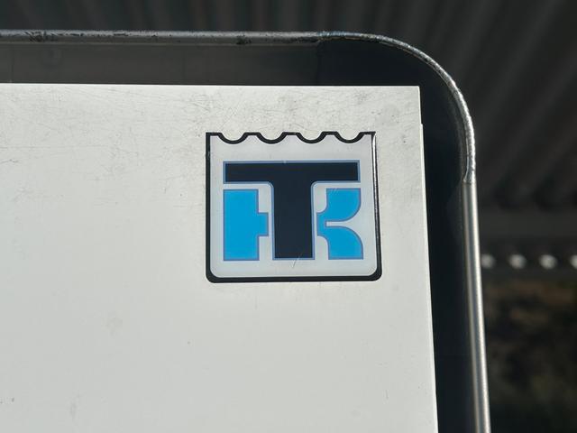 キャリイトラック 冷蔵冷凍車 中温‐5℃設定 キャリイ食品シリーズ スズキ純正 キャリイ食品シリーズ 片側スライドドア リヤワンタッチ扉 キーレス パワーウィンドウ ETC 助手席エアバッグ ABS スノコ 庫内ライト 荷箱カギ(41枚目)