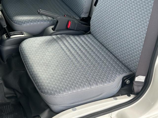 ハイゼットトラック ４ＷＤ　冷蔵冷凍車　中温－７℃設定　デンソー冷凍機　片側スライドドア　リヤワンタッチ扉　キーレス　パワーウィンドウ　ＥＴＣ　９０度ストッパー　樹脂製スノコ　庫内ライト　荷箱カギ（35枚目）