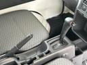 冷蔵冷凍車　中温－５℃設定　菱重コールドチェーン　２コンプレッサー仕様　薄型エバポレータ　片側スライドドア　リヤワンタッチ扉　樹脂製スノコ　９０度ストッパー　庫内ライト　荷箱カギ（29枚目）