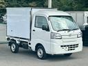 ４ＷＤ　低温冷蔵冷凍車　－２２℃設定　ダイハツ純正　デンソー冷凍機　片側ドア　リヤロックロッド扉　キーレス　パワーウィンドウ　ＥＴＣ　助手席エアバッグ　ＡＢＳ　９０度ストッパー　樹脂製スノコ　庫内ライト　荷箱カギ（9枚目）