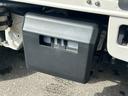 ４ＷＤ　低温冷蔵冷凍車　－２２℃設定　ダイハツ純正　デンソー冷凍機　片側ドア　リヤロックロッド扉　キーレス　パワーウィンドウ　ＥＴＣ　助手席エアバッグ　ＡＢＳ　９０度ストッパー　樹脂製スノコ　庫内ライト　荷箱カギ（45枚目）