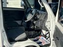 ＮＴ１００クリッパートラック 低温冷蔵冷凍車－３０℃設定　菱重コールドチェーン２コンプ仕様　菱重コールドチェーン２コンプレッサー冷凍機　片側スライドドア　リヤロックロッド扉　社外ナビ・ＴＶ・ＥＴＣ　助手席エアバッグ　ＡＢＳ　９０度ストッパー　樹脂製スノコ　庫内ライト　荷箱カギ（4枚目）