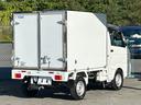 ＮＴ１００クリッパートラック 低温冷蔵冷凍車－３０℃設定　菱重コールドチェーン２コンプ仕様　菱重コールドチェーン２コンプレッサー冷凍機　片側スライドドア　リヤロックロッド扉　社外ナビ・ＴＶ・ＥＴＣ　助手席エアバッグ　ＡＢＳ　９０度ストッパー　樹脂製スノコ　庫内ライト　荷箱カギ（5枚目）