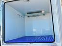 冷蔵冷凍車 中温-5℃設定 菱重コールドチェーン2コンプ仕様 2コンプレッサー冷凍機 片側スライドドア リヤワンタッチ扉 助手席エアバッグ ABS 90度ストッパー 樹脂製スノコ 庫内ライト 荷箱カギ(17枚目)