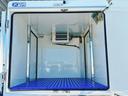 FRP中温冷蔵冷凍車 -7℃設定 デンソー冷凍機 ダイハツ純正 両側スライドドア リヤワンタッチ扉 助手席エアバッグ ABS 90度ストッパー 樹脂製スノコ 庫内ライト 荷箱カギ(17枚目)