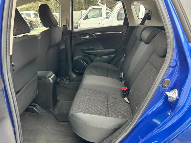 フィット 13G・Lパッケージ ナビ ETC ドラレコ ワンセグ LED(27枚目)